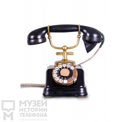 Настольный телефонный аппарат