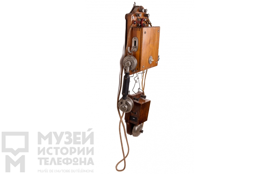 Настенный телефонный аппарат