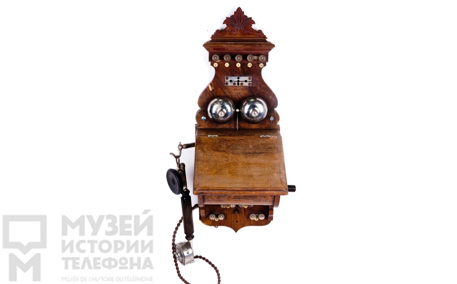 Настенный телефонный аппарат
