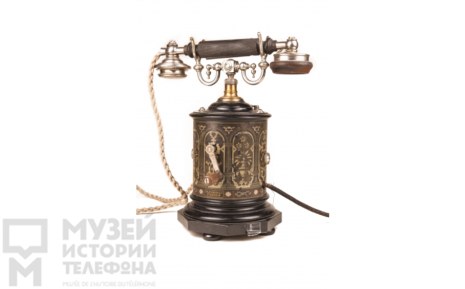 Настольный телефонный аппарат