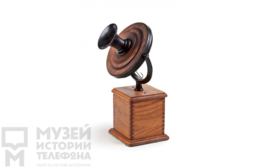 Акустический телефонный аппарат