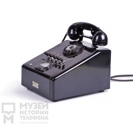 Настольный телефонный аппарат