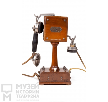 Настольный телефонный аппарат