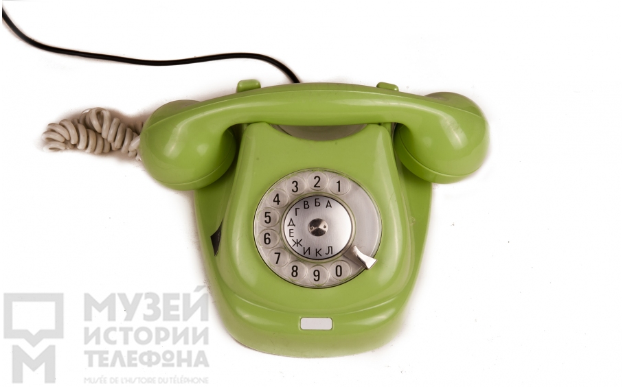 Настольный телефонный аппарат