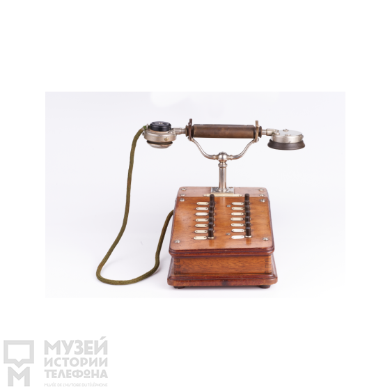 Телефонный аппарат - коммутатор внутренней связи на 14 линий с микротелефонной трубкой 
