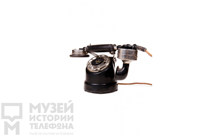 Настольный телефонный аппарат