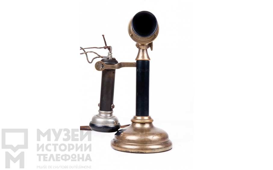 Настольный телефонный аппарат