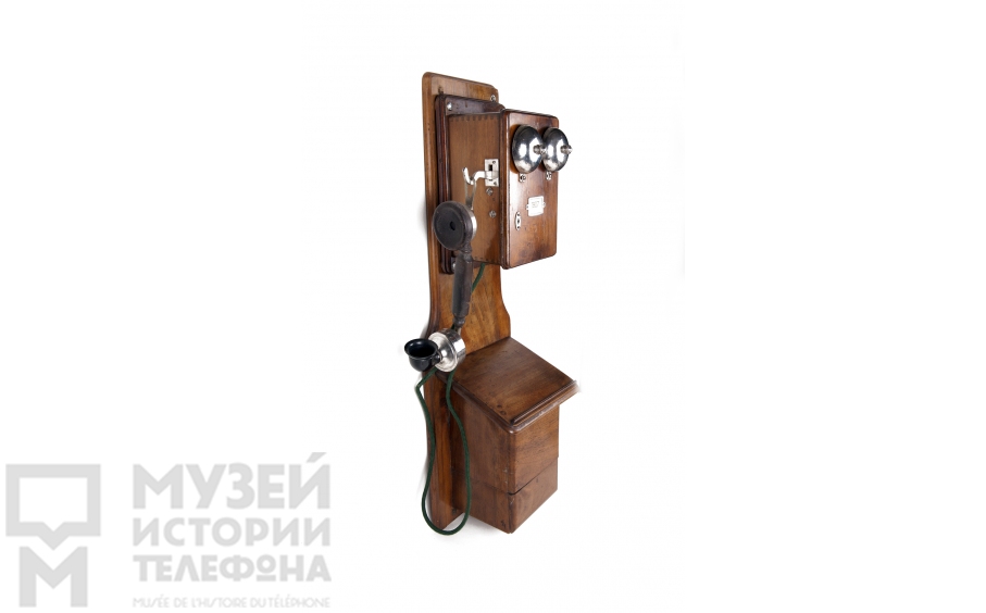 Настенный телефонный аппарат