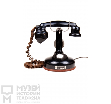 Настольный телефонный аппарат