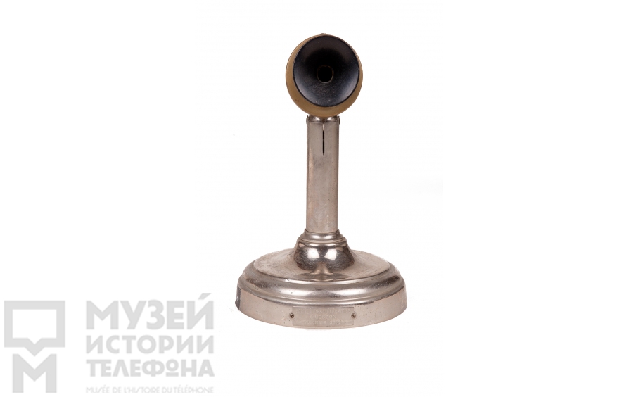 Настольный телефонный аппарат