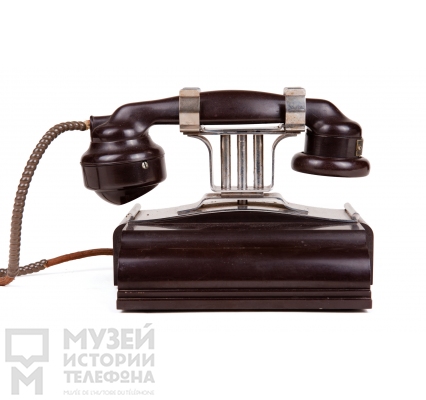 Каютный телефон