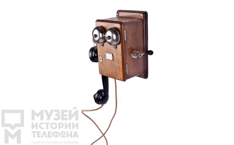 Настенный телефонный аппарат