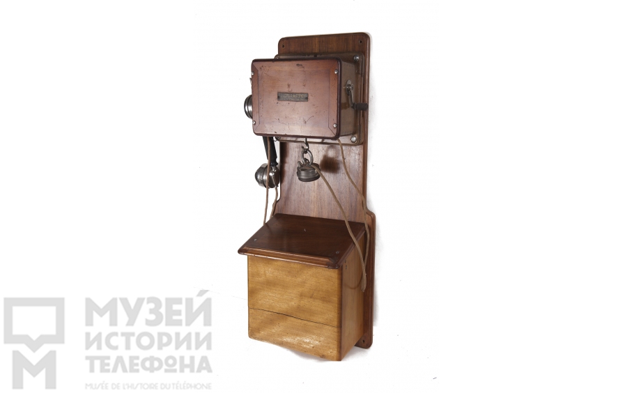 Настенный телефонный аппарат