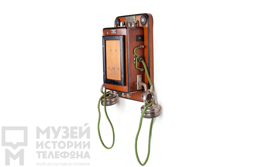 Настенный телефонный аппарат