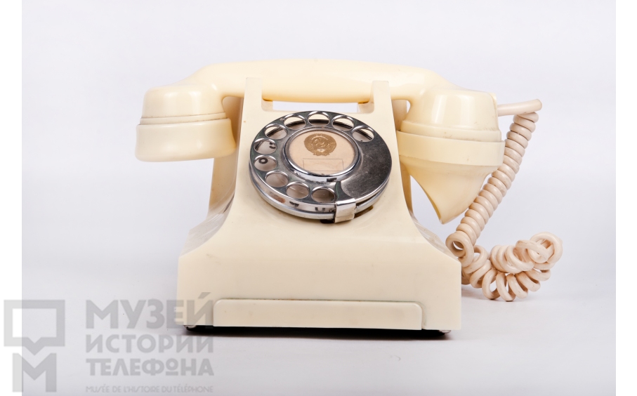 Настольный телефонный аппарат