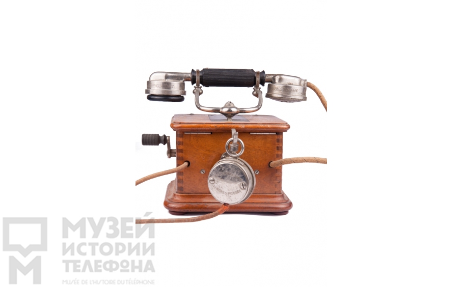 Настольный телефонный аппарат