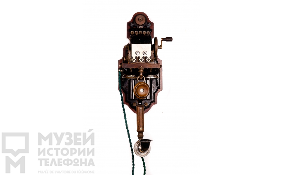 Настенный телефонный аппарат