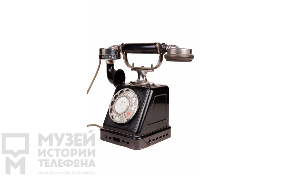 Настольный телефонный аппарат