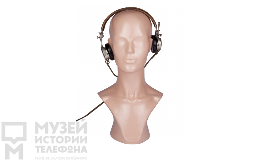 Наушники на кожаном креплении