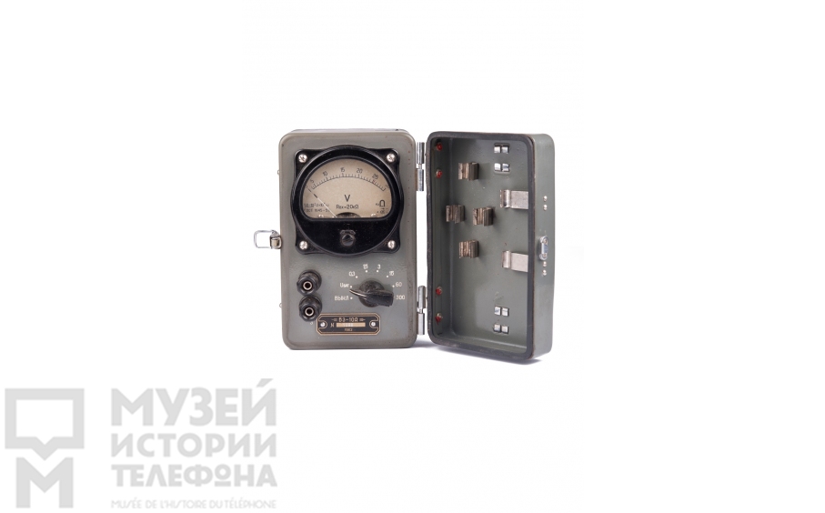 Вольтметр