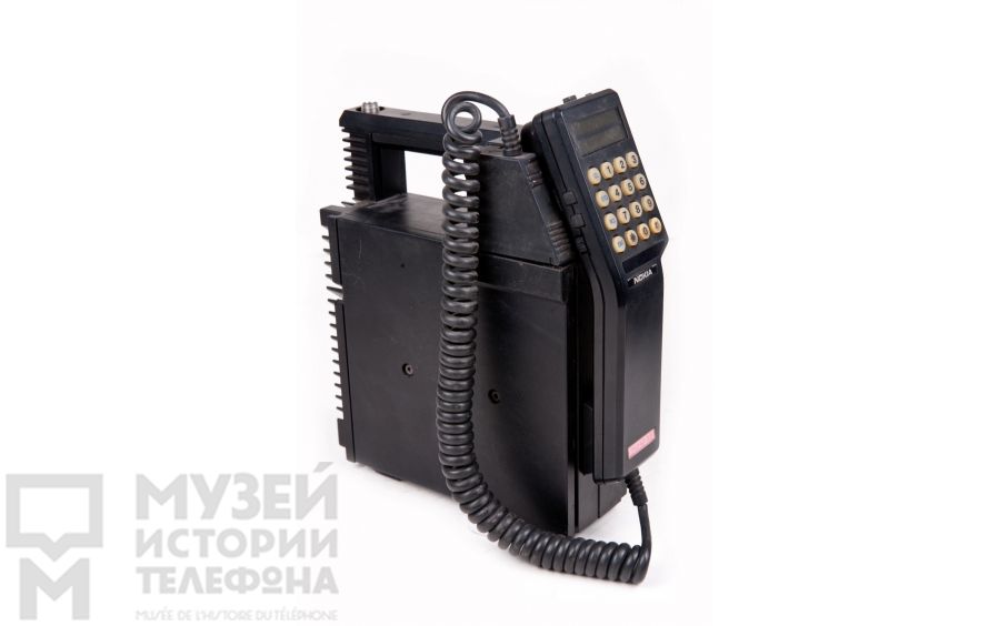 Мобильный телефонный аппарат