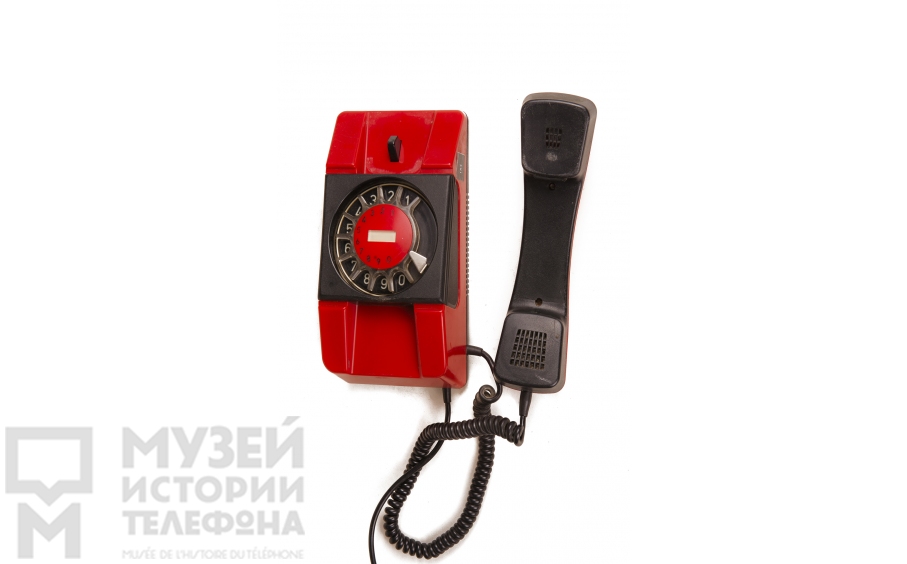 Настенный телефонный аппарат