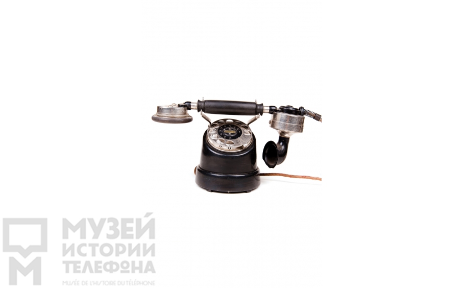 Настольный телефонный аппарат