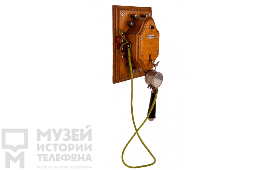 Настенный телефонный аппарат