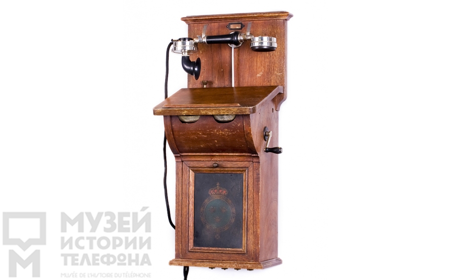 Настенный телефонный аппарат