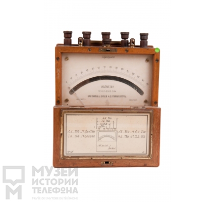 Вольтметр