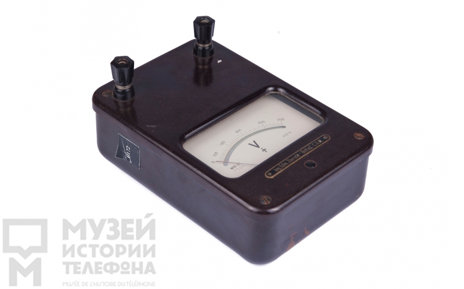 Вольтметр