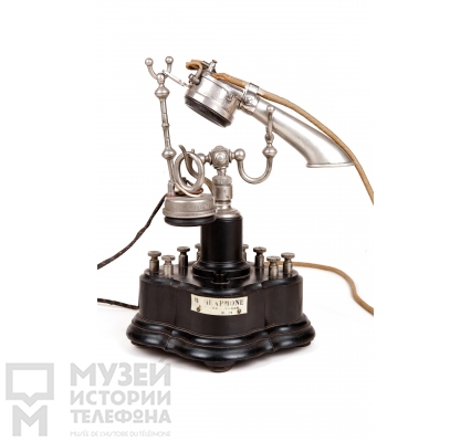 Настольный телефонный аппарат