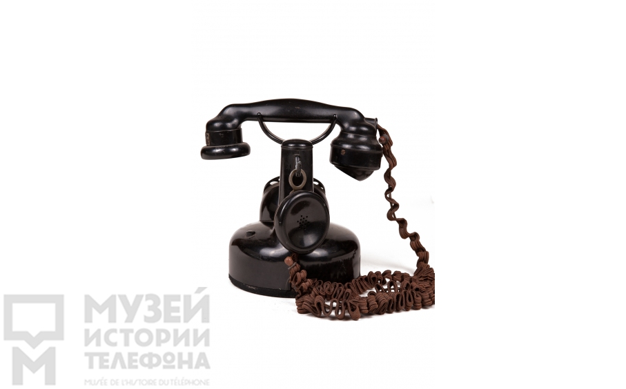 Настольный телефонный аппарат
