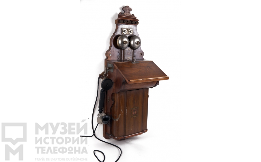 Настенный телефонный аппарат