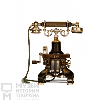 Телефонный аппарат