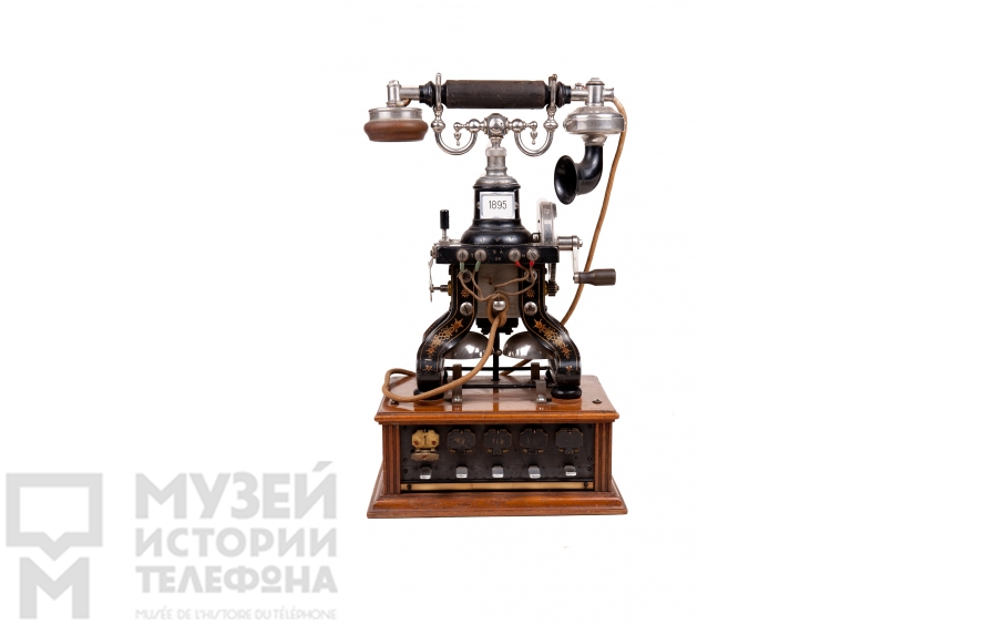 Настольный телефонный аппарат