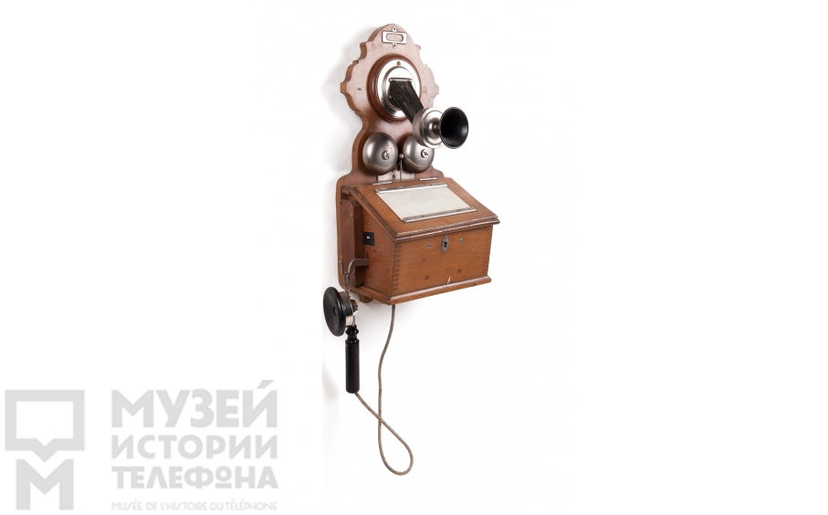 Настенный телефонный аппарат