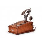 Телефон-коммутатор с микротелефонной трубкой типа "монофон" и дополнительным наушником для 10 внутренних номеров и 3 линий