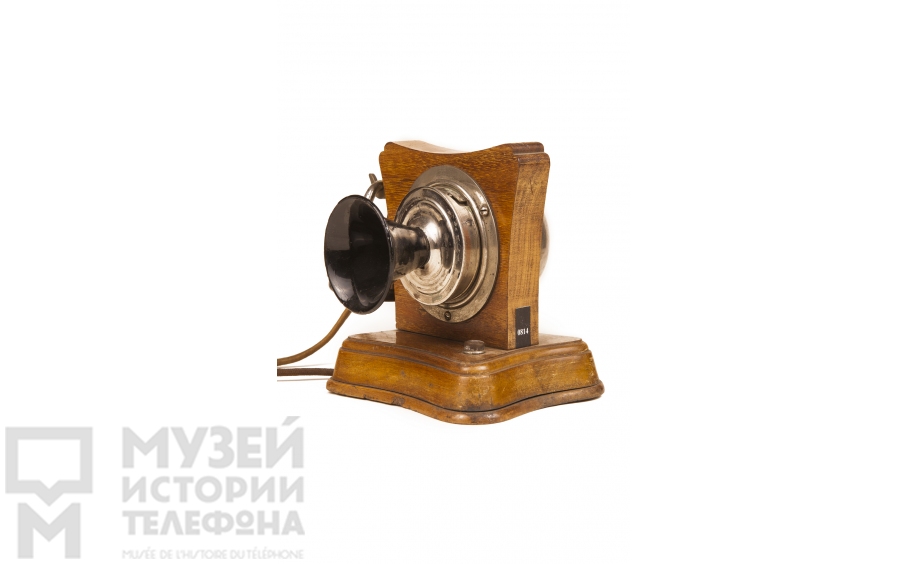 Настольный телефонный аппарат