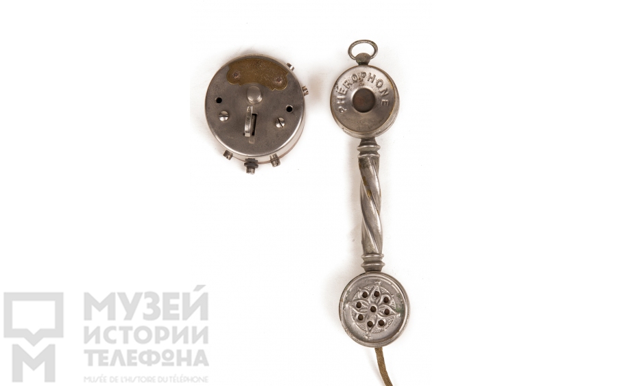 Настенный телефонный аппарат