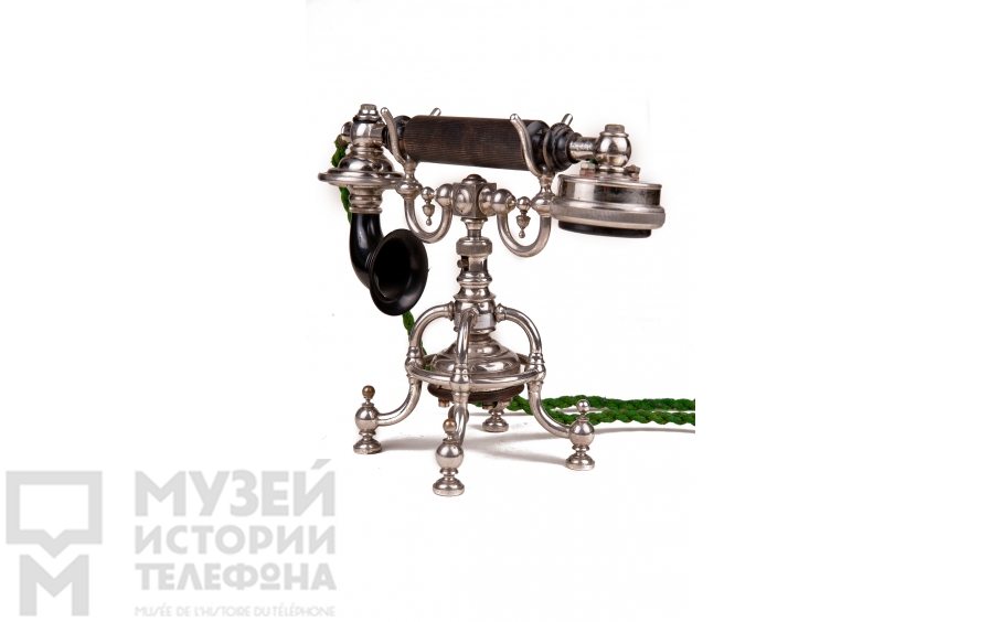 Настольный телефонный аппарат