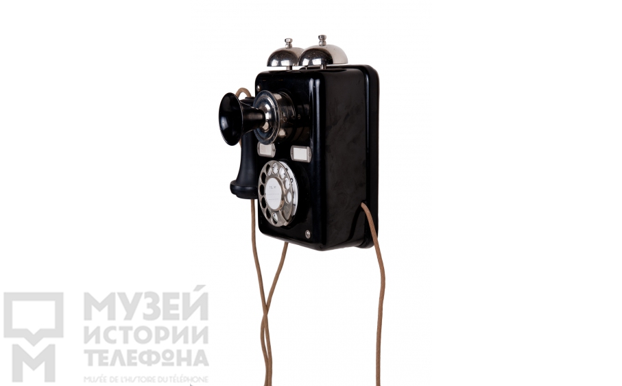 Настенный телефонный аппарат