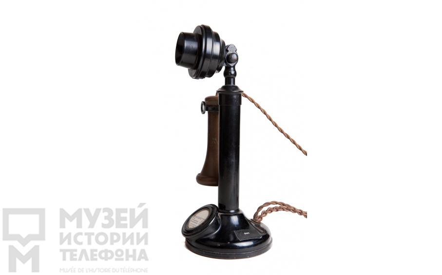 Настольный телефонный аппарат
