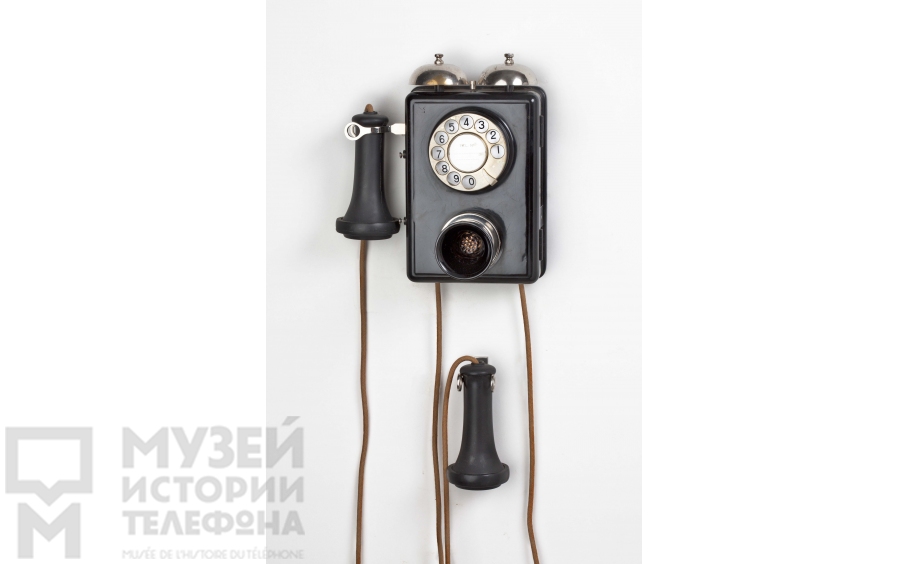Настенный телефонный аппарат