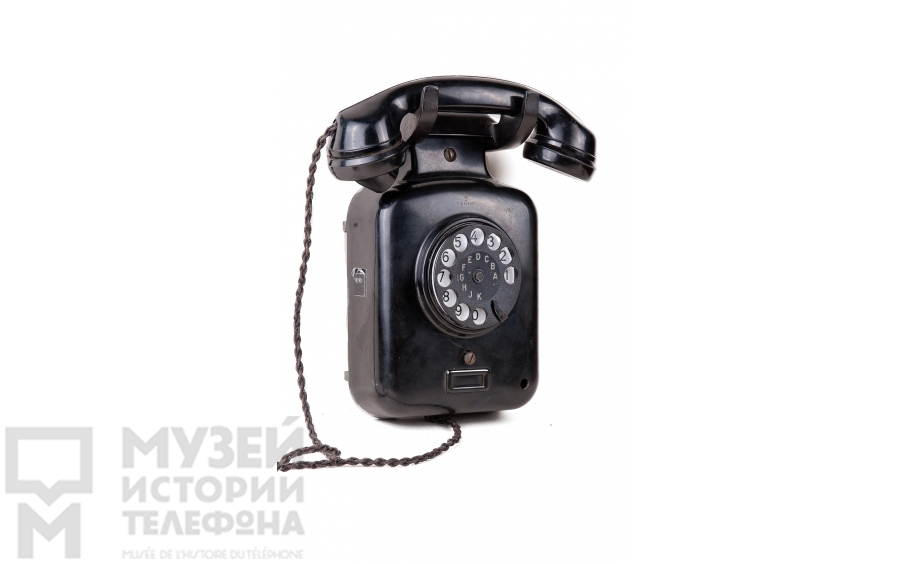 Настенный телефонный аппарат