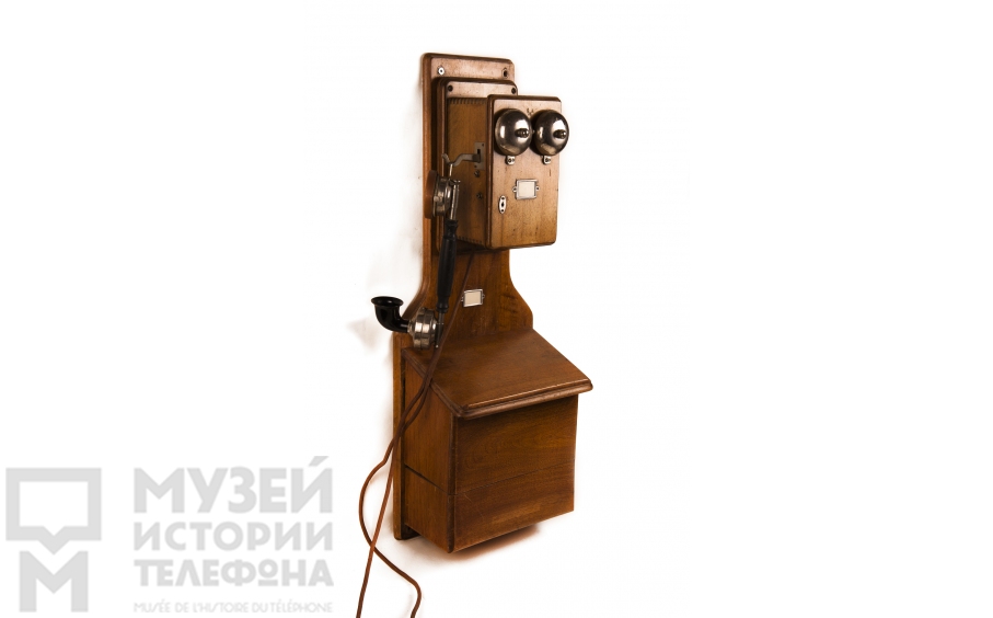 Настенный телефонный аппарат