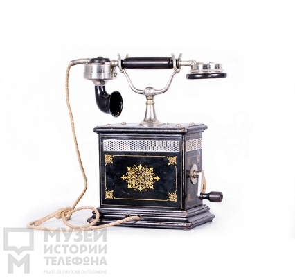 Настольный телефонный аппарат