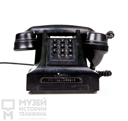 Настольный телефонный аппарат