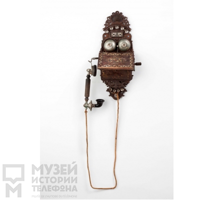 Настольный телефонный аппарат