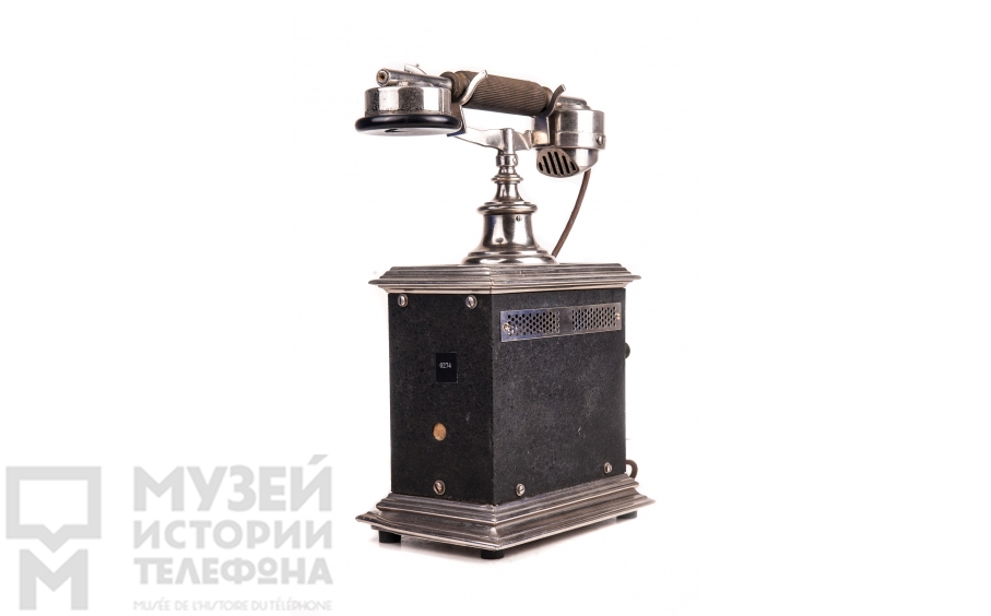 Настольный телефонный аппарат